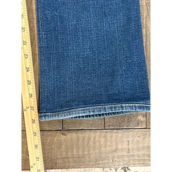 True Religion Becky Jeans Ladies sz. 30 Straight Leg, Medium Wash - Picture 5 of 6
